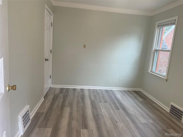 24840 Dunning Street, Dearborn, MI 48124