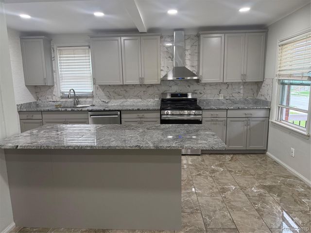 24840 Dunning Street, Dearborn, MI 48124