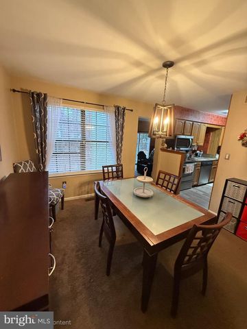 4 BELMONT CT, Sicklerville, NJ 08081