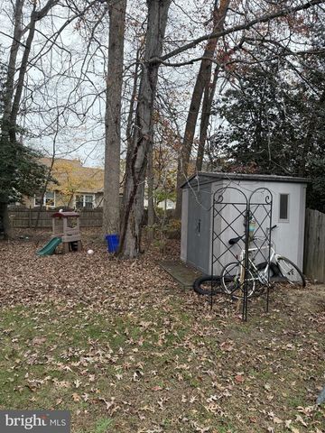 4 BELMONT CT, Sicklerville, NJ 08081