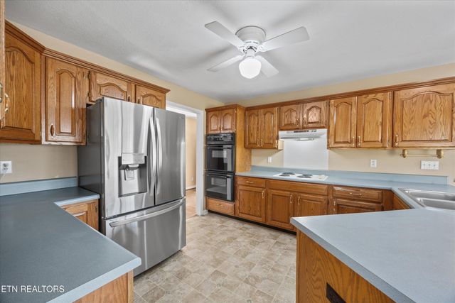 110 Crestway Drive, Sweetwater, TN 37874