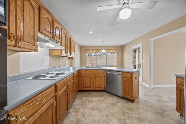 110 Crestway Drive, Sweetwater, TN 37874