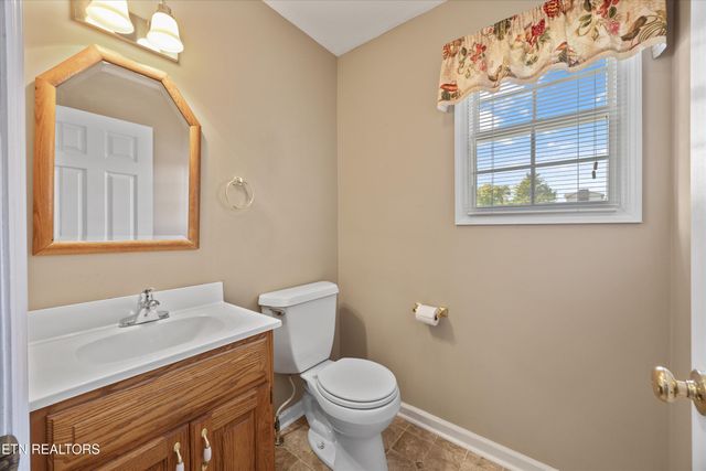 110 Crestway Drive, Sweetwater, TN 37874