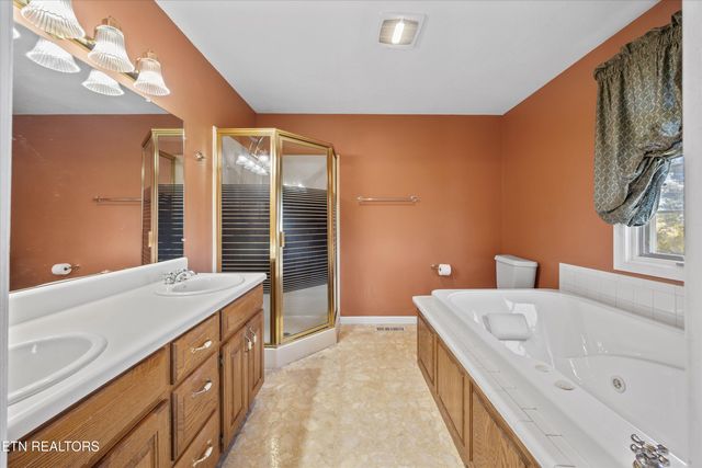 110 Crestway Drive, Sweetwater, TN 37874