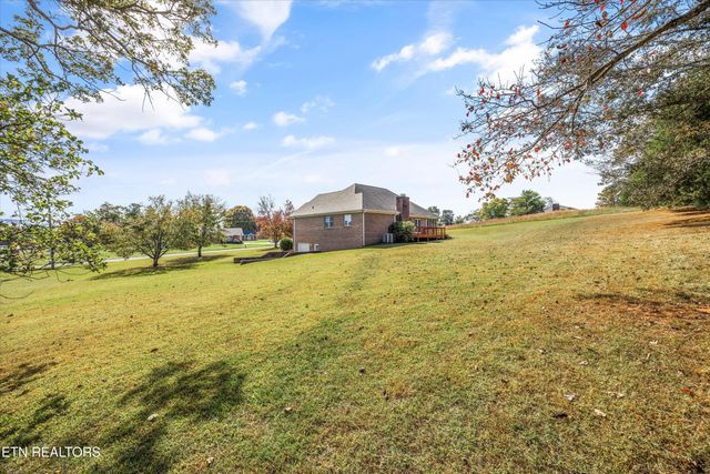 110 Crestway Drive, Sweetwater, TN 37874