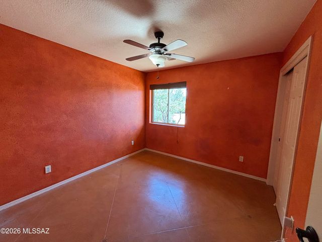 16780 N Columbus Boulevard, Tucson, AZ 85739
