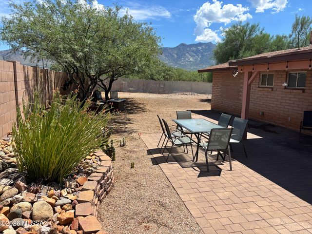 16780 N Columbus Boulevard, Tucson, AZ 85739