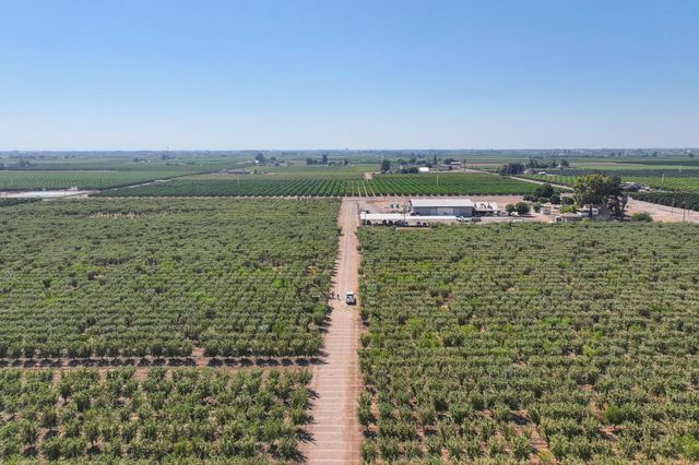 23667 E Dinuba Avenue, Dinuba, CA 93618