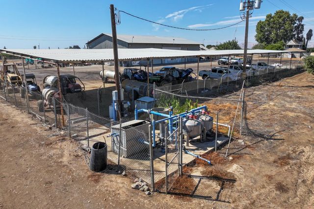 23667 E Dinuba Avenue, Dinuba, CA 93618