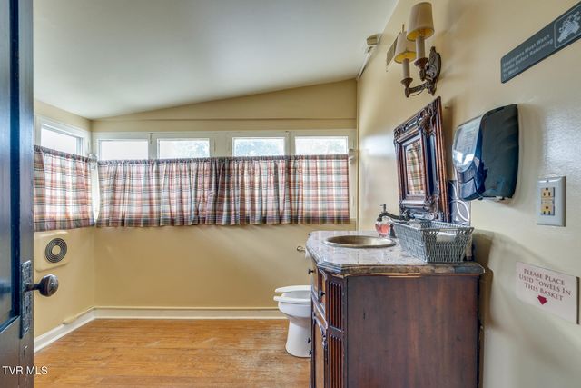 412 6th Street, Bristol, TN 37620