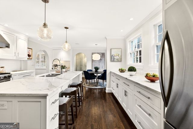 3897 Powers Ferry Road NW, Atlanta, GA 30342