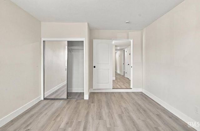 3301 Sterling Road, Bakersfield, CA 93306