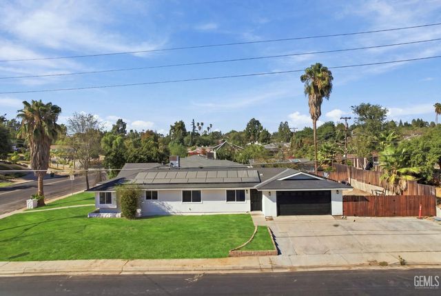 3301 Sterling Road, Bakersfield, CA 93306
