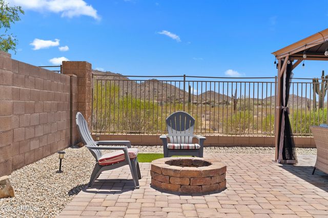 7209 W ASHBY Drive, Peoria, AZ 85383