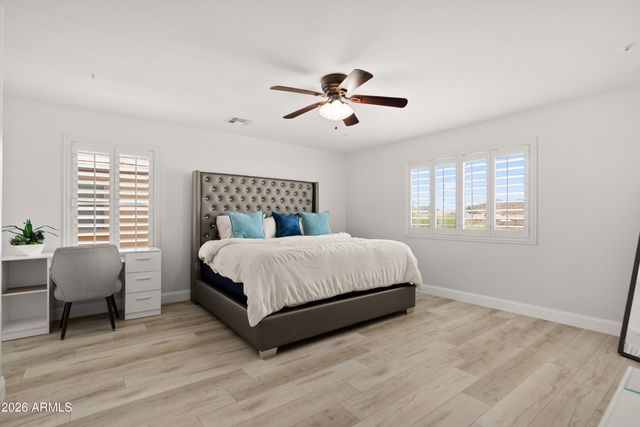 7209 W ASHBY Drive, Peoria, AZ 85383