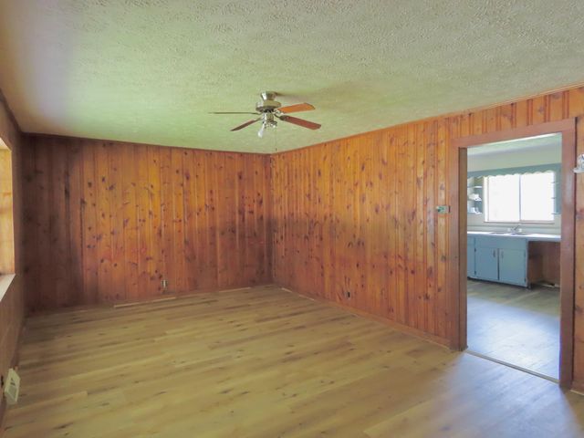 6957 Hwy 1232, Corbin, KY 40701