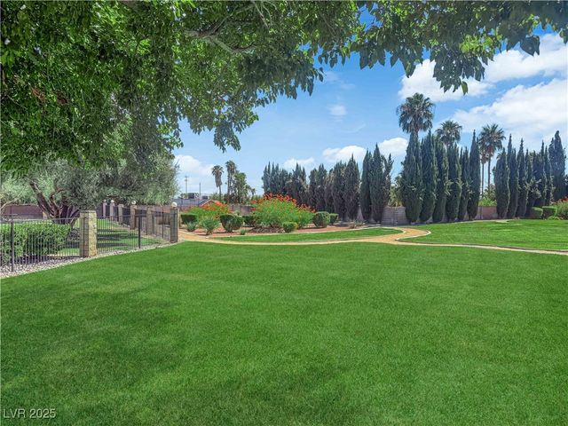 4045 Nightingale Court, Las Vegas, NV 89107