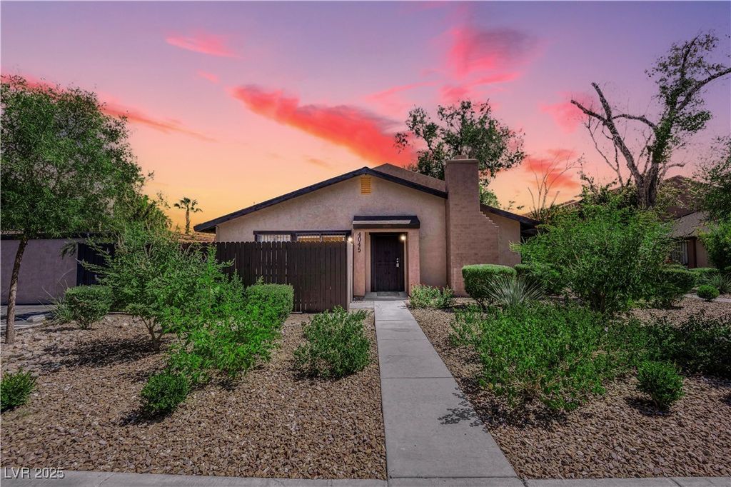 4045 Nightingale Court, Las Vegas, NV 89107