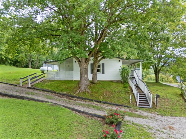 185 Owsley Fork Road, Berea, KY 40403