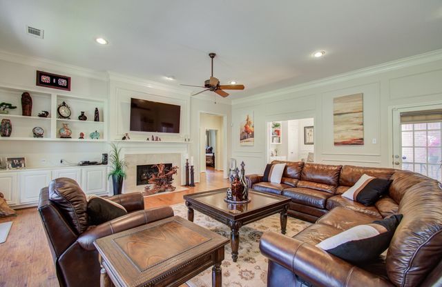 13730 Senca Park Drive, Houston, TX 77077