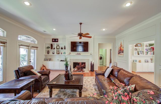 13730 Senca Park Drive, Houston, TX 77077