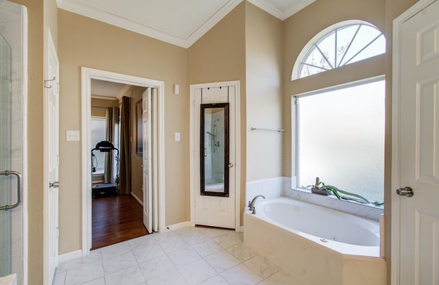 13730 Senca Park Drive, Houston, TX 77077