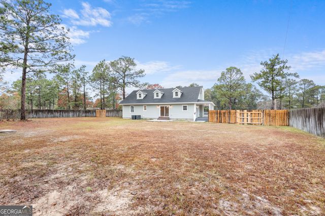 1266 Old Register Way, Statesboro, GA 30458