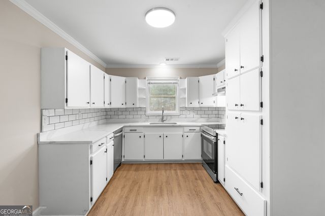 1266 Old Register Way, Statesboro, GA 30458