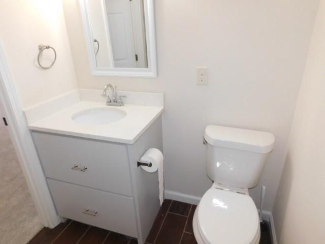 214 High Creek Drive, Roswell, GA 30076