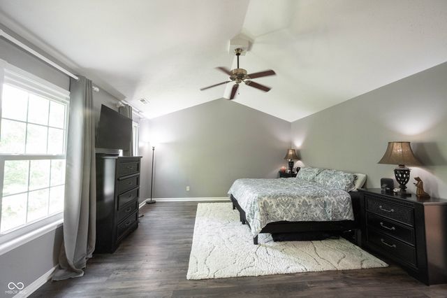 11121 Desert Glen Drive, Fishers, IN 46037
