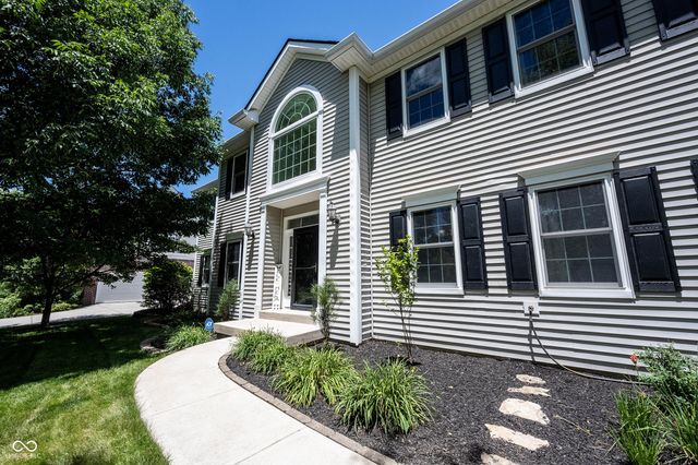 11121 Desert Glen Drive, Fishers, IN 46037