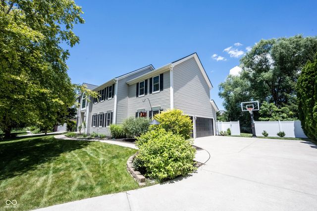 11121 Desert Glen Drive, Fishers, IN 46037