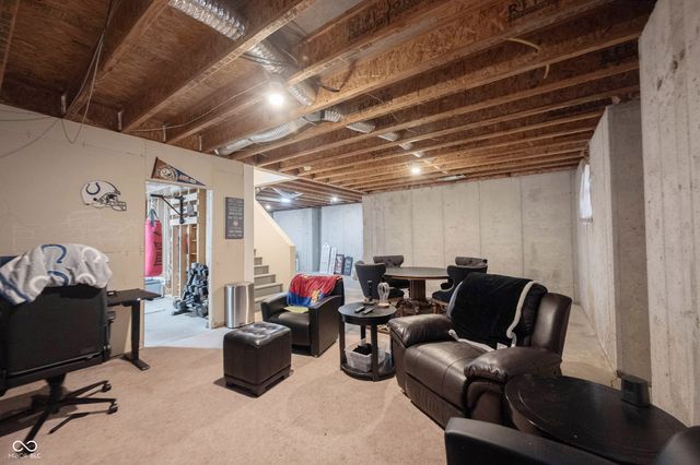 11121 Desert Glen Drive, Fishers, IN 46037