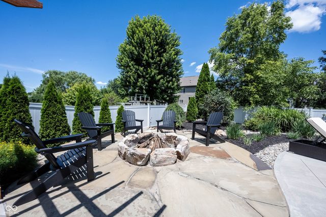 11121 Desert Glen Drive, Fishers, IN 46037
