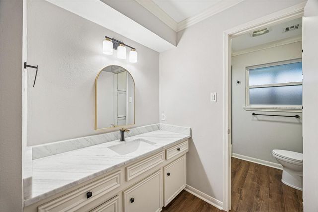 10818 Olympia Drive, Houston, TX 77042