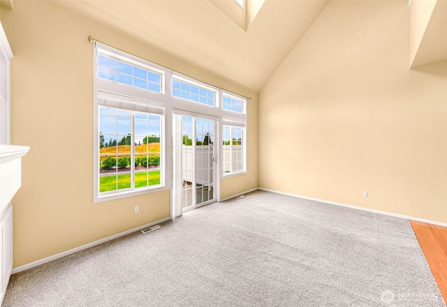 1725 Harrison Place #104, Lynden, WA 98264