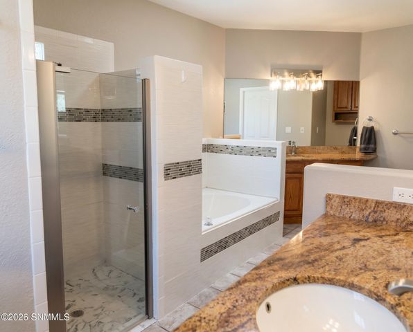 702 Mesa Point Road, Las Cruces, NM 88011