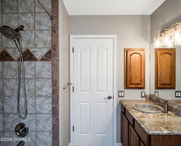 702 Mesa Point Road, Las Cruces, NM 88011