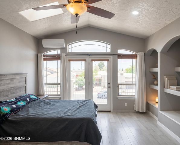 702 Mesa Point Road, Las Cruces, NM 88011