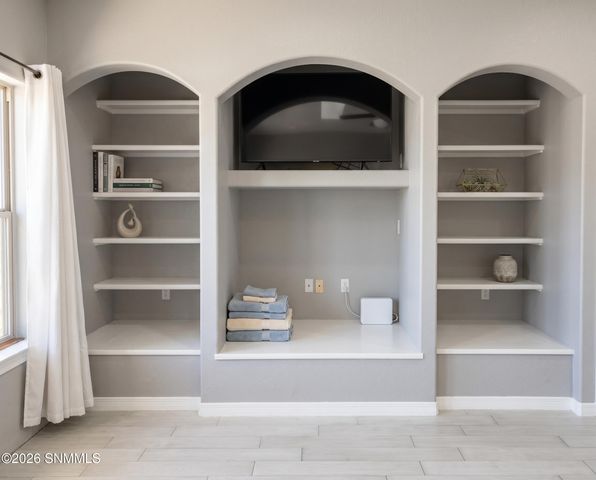 702 Mesa Point Road, Las Cruces, NM 88011