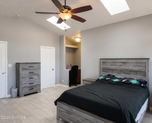 702 Mesa Point Road, Las Cruces, NM 88011