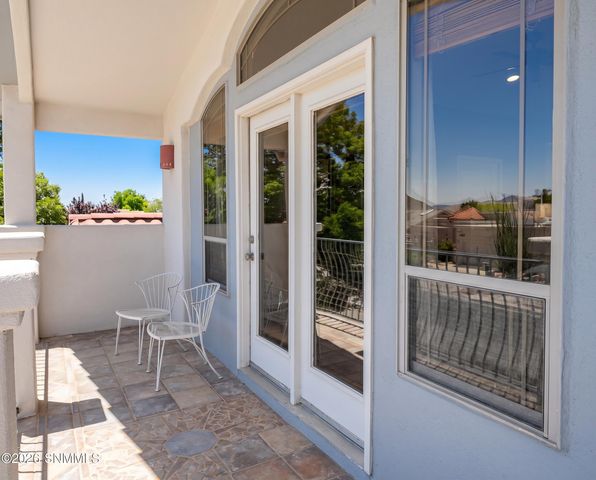 702 Mesa Point Road, Las Cruces, NM 88011