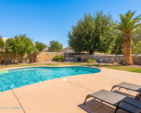 702 Mesa Point Road, Las Cruces, NM 88011