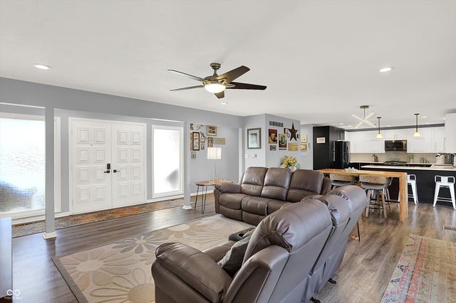 11934 E 79th Street, Indianapolis, IN 46236