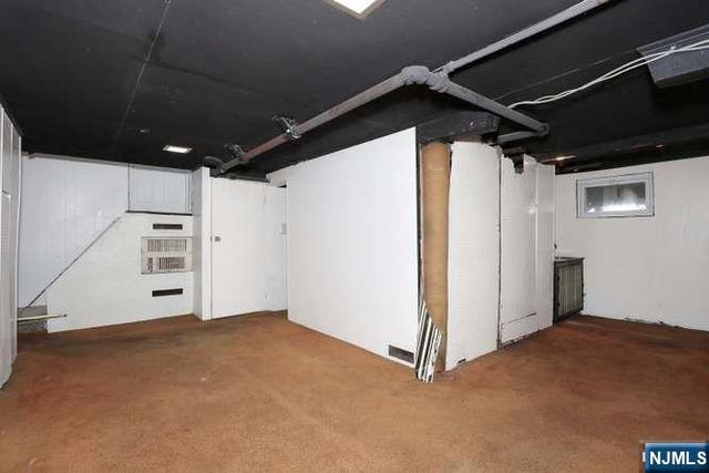 49 S Franklin Avenue, Bergenfield, NJ 07621
