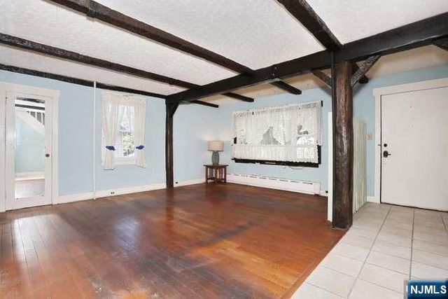 49 S Franklin Avenue, Bergenfield, NJ 07621
