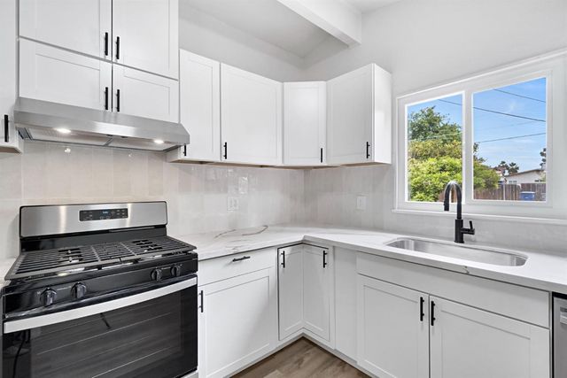 1205 Rogers Street, Madera, CA 93638