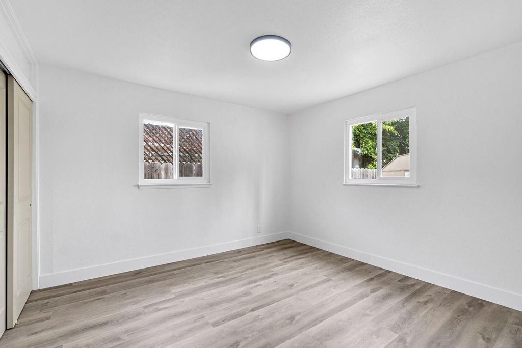 Image 16 of property listing at 1205 Rogers Street, Madera, CA 93638