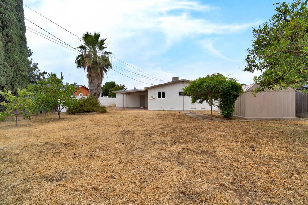 Image 29 of property listing at 1205 Rogers Street, Madera, CA 93638