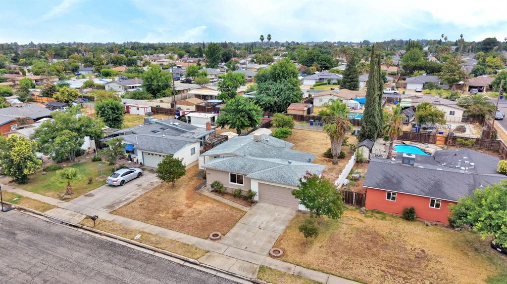 Image 30 of property listing at 1205 Rogers Street, Madera, CA 93638